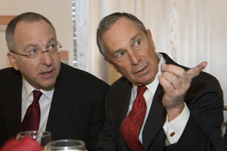 Skorton, left, chats with New York City Mayor Michael Bloomberg