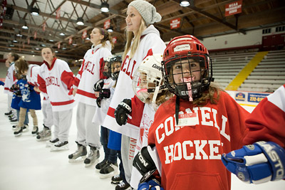 Members of the women's ice hockey team