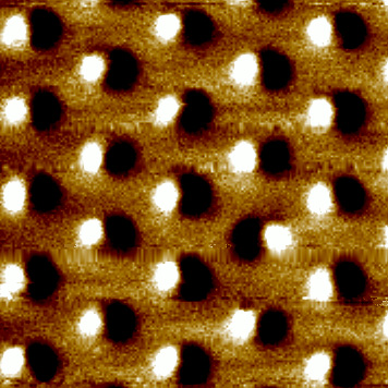 array of nanomagnets
