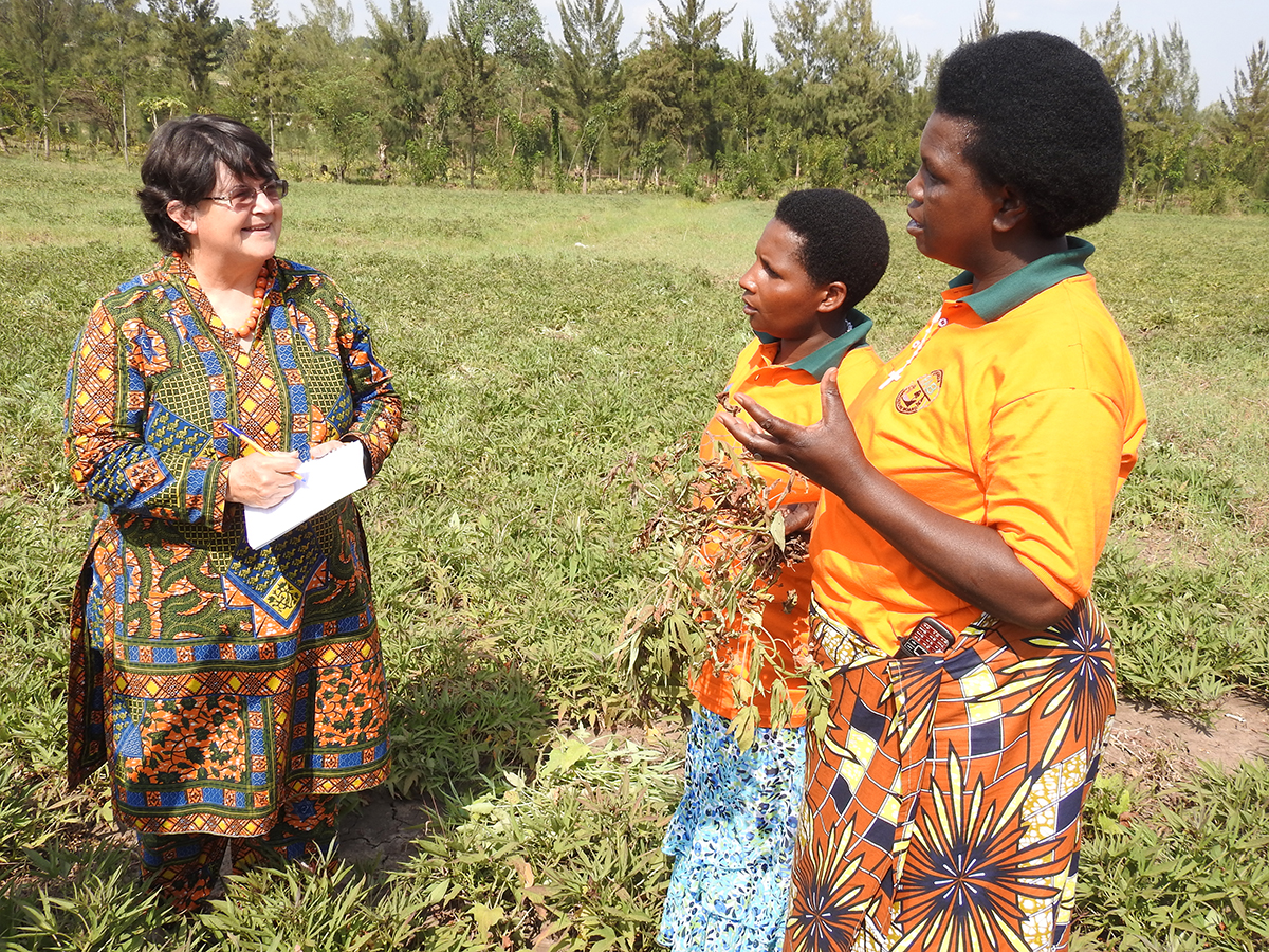 Jan Low in Rwanda