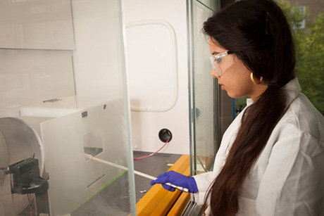 Nidia Trejo conducts research