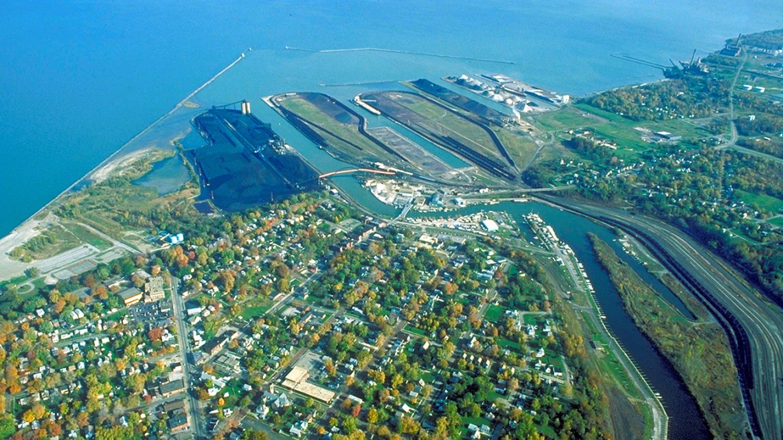 Great Lakes port