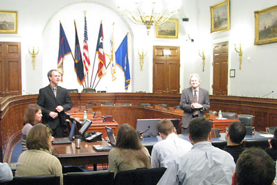 professors speak to Congressional staffers