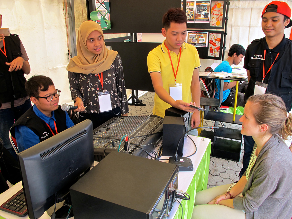 MRP student at Indonesian forum